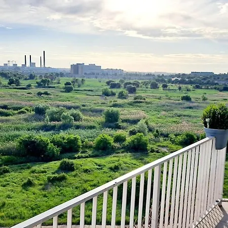 Parkside Nature Retreat & Parking * Βουκουρέστι