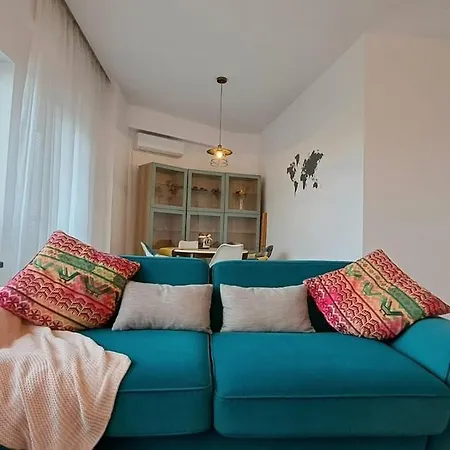 Апартаменти Parkside Nature Retreat & Parking Бухарест