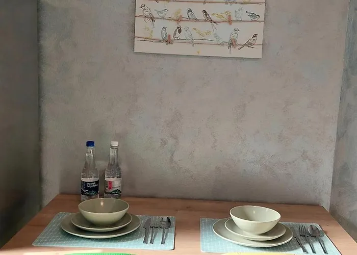 Апартаменти Parkside Nature Retreat & Parking *
