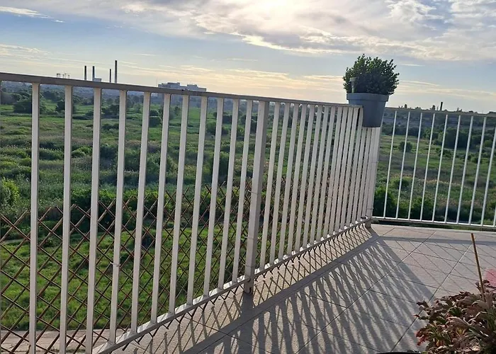 Parkside Nature Retreat & Parking דירה *